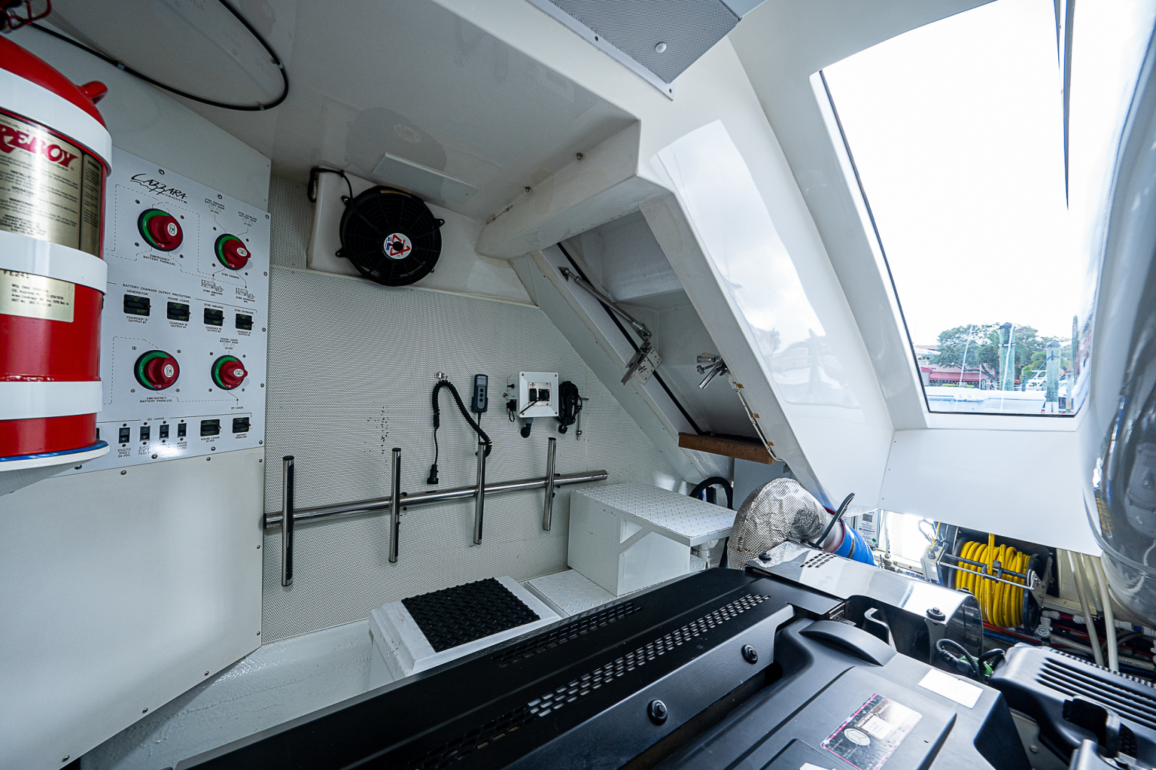 Lazzara 78 - North South Latitude - engine room