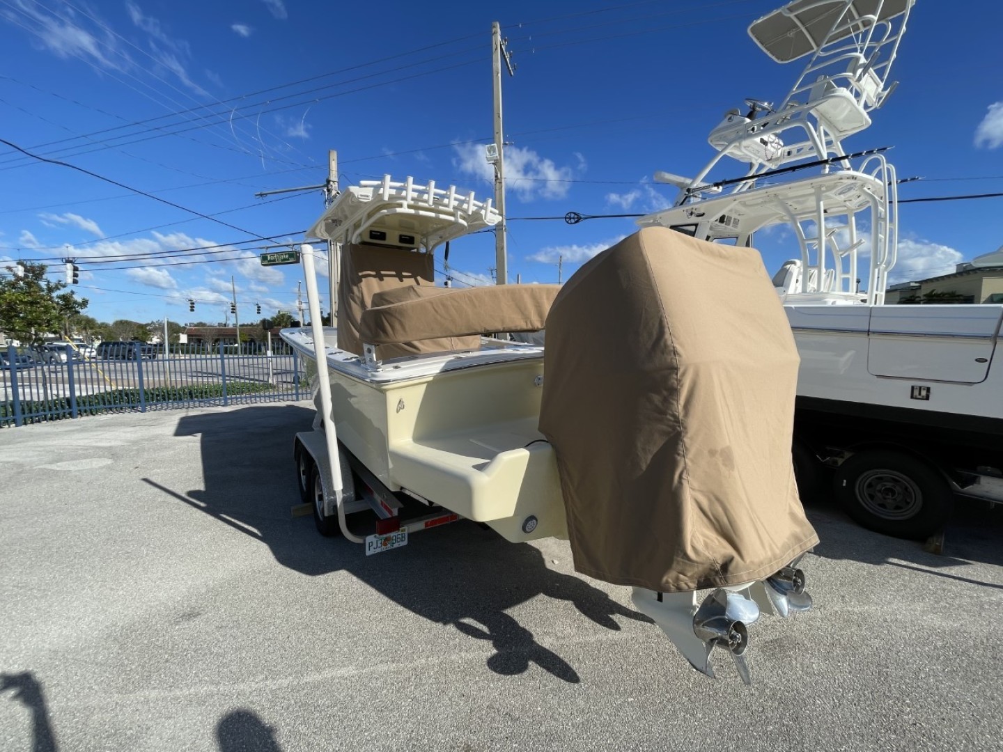 2008 Silverhawk 2700cc Colleen - covers