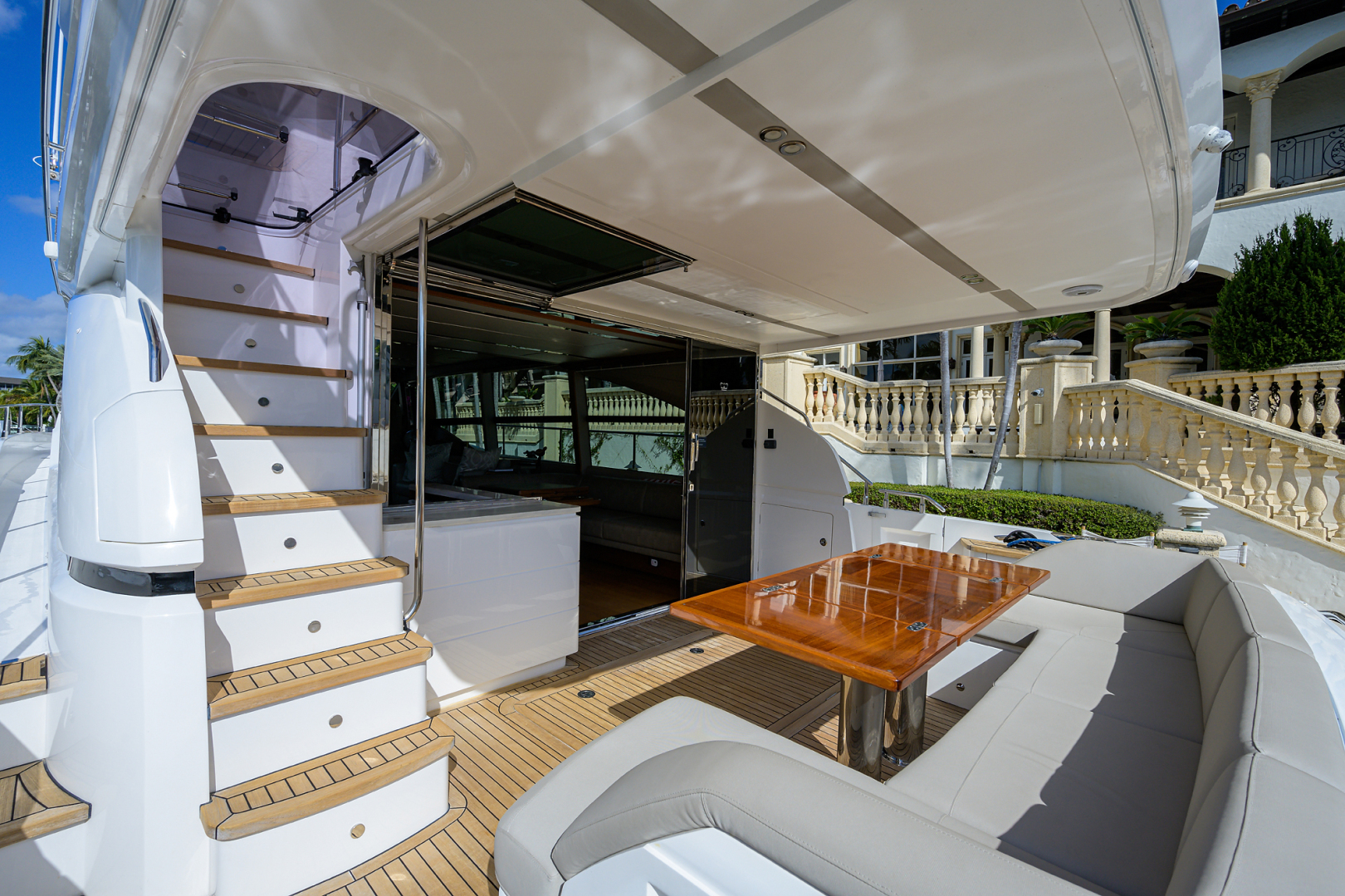 Princess 68-The J Sea-Aft Deck