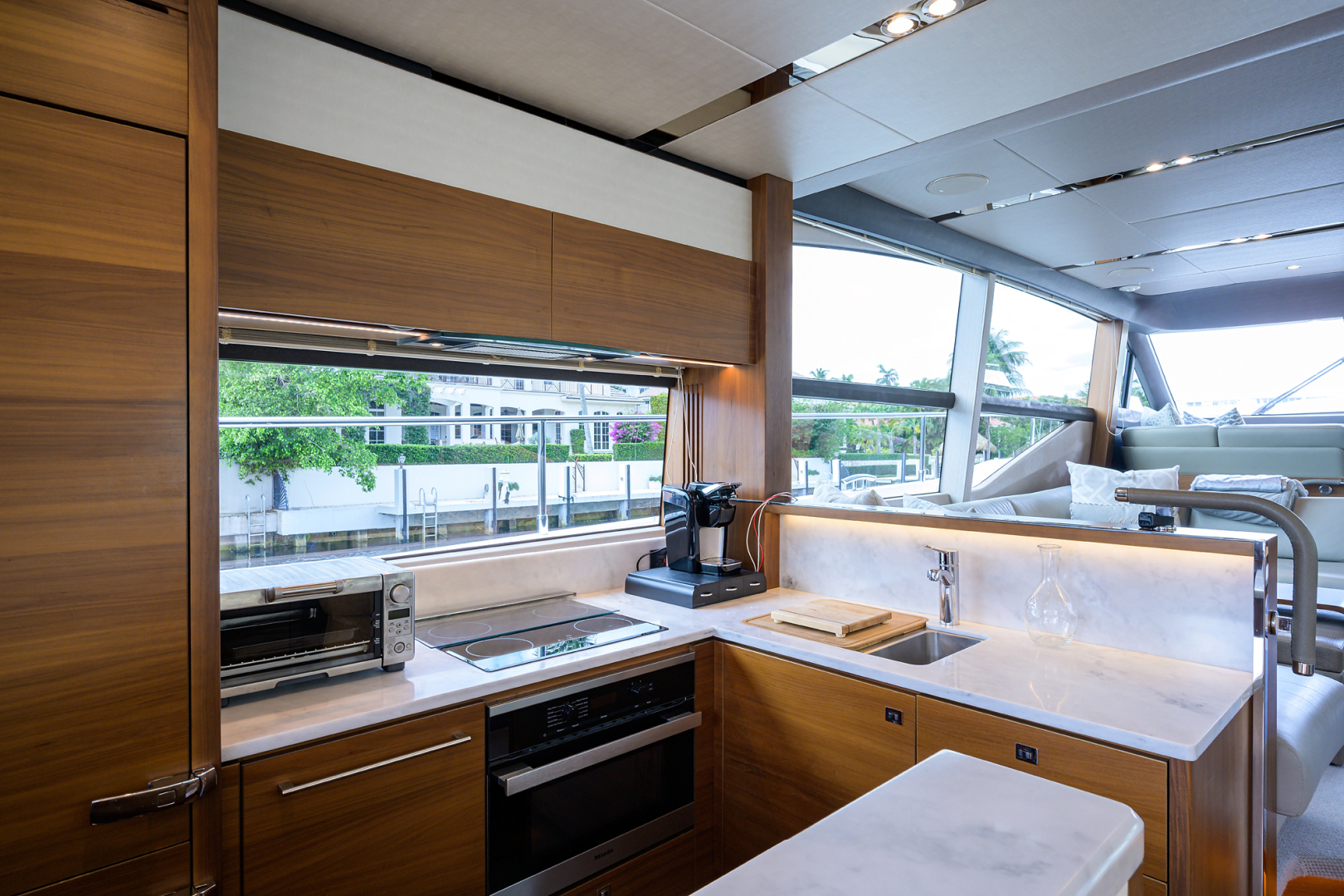 Princess 68-The J Sea-Galley