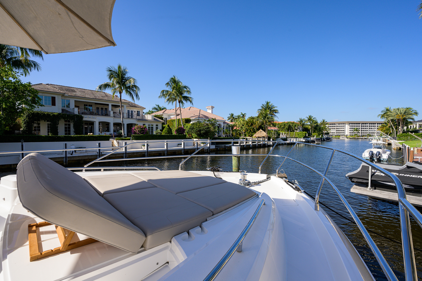 Princess 68-The J Sea-Bow