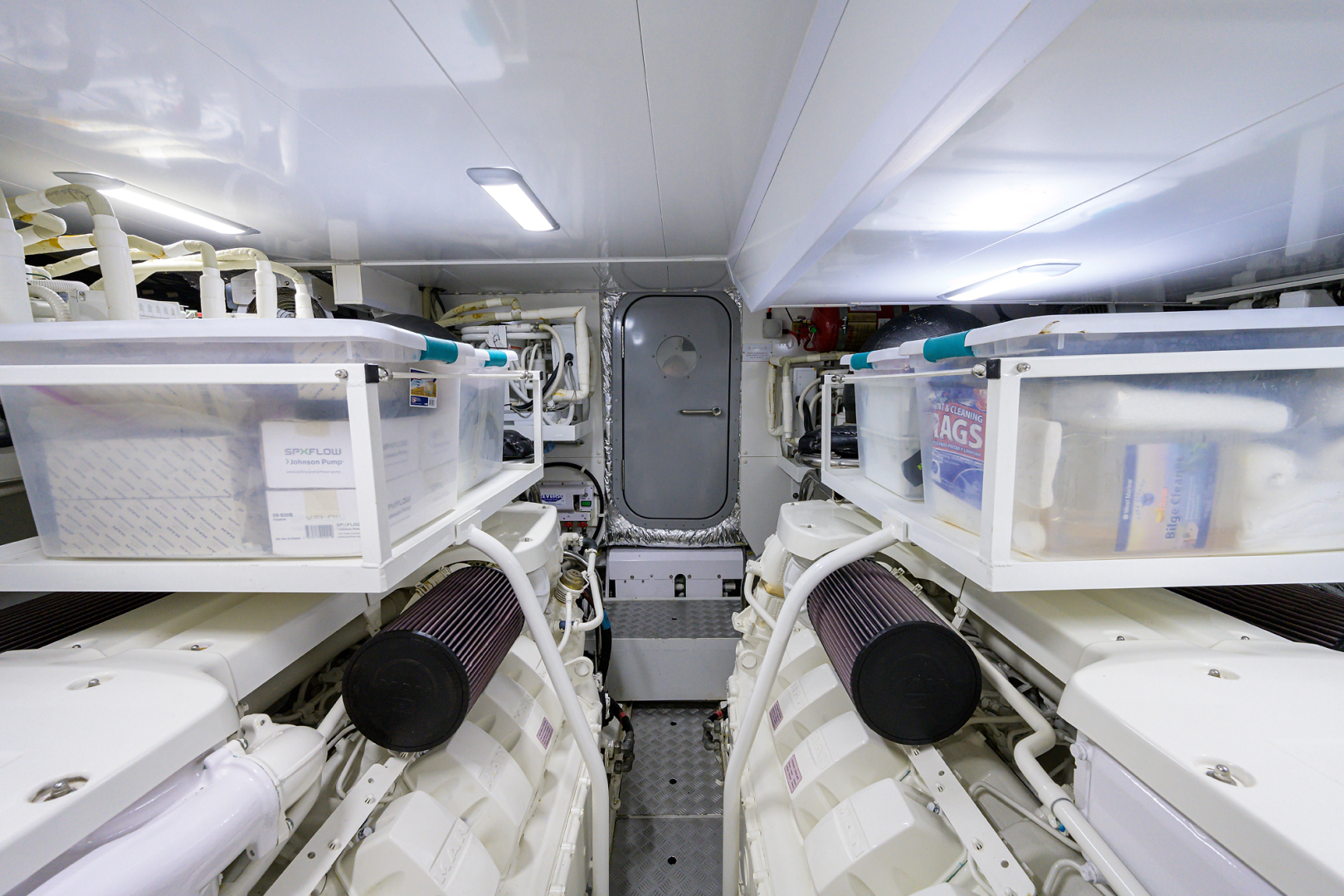Princess 68-The J Sea-Engine Room