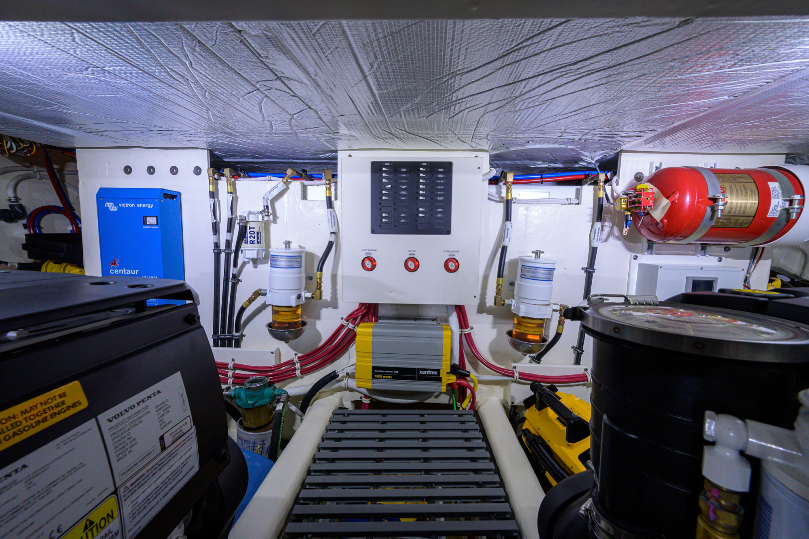 Tiara-44-Sea Major II-Engine Room