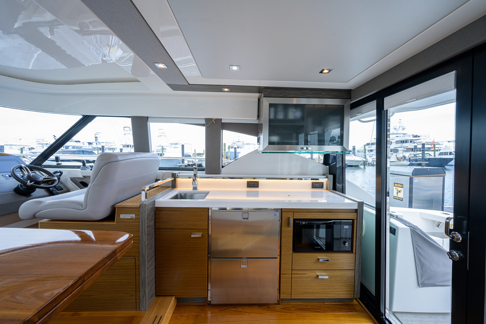 Tiara-44-Sea Major II-Galley