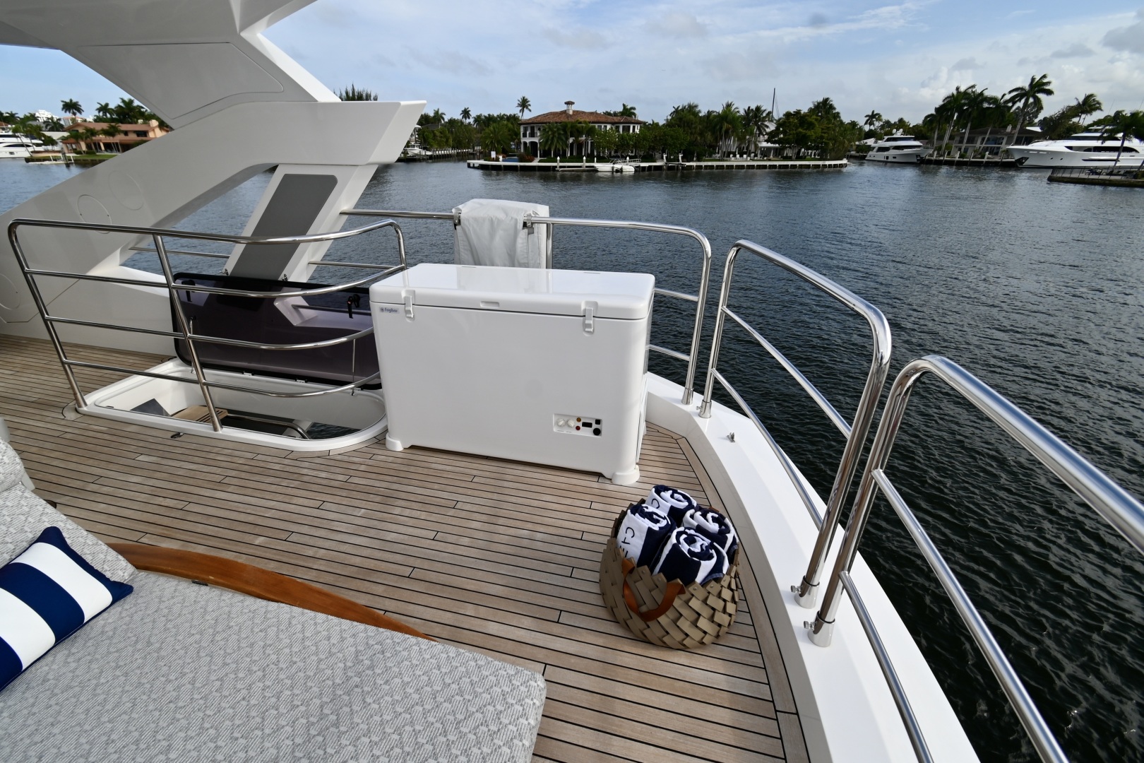 CAESURA 76ft Sunseeker Yacht For Sale