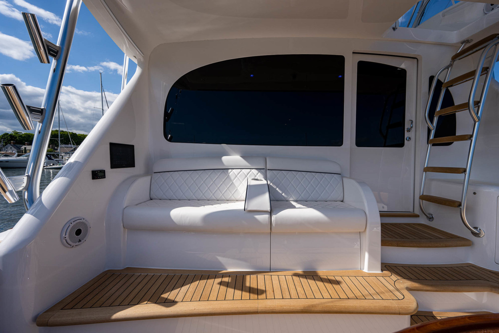 Viking 58-Double G-Cockpit