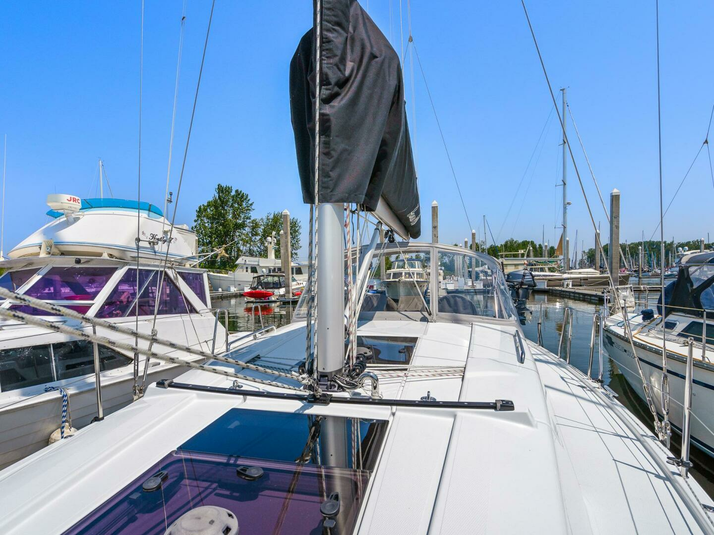 Hanse 388 Yacht For Sale