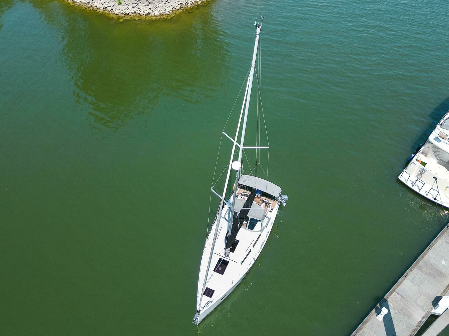 Hanse 388 Yacht For Sale
