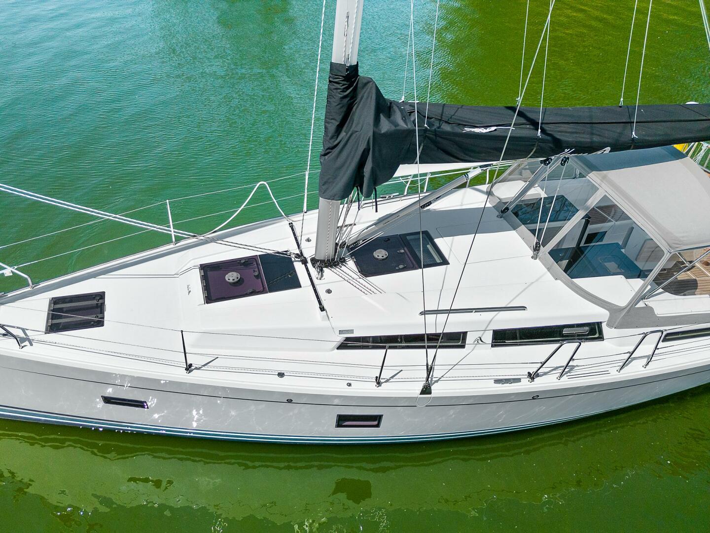 Final Draft 38ft Hanse Yacht For Sale