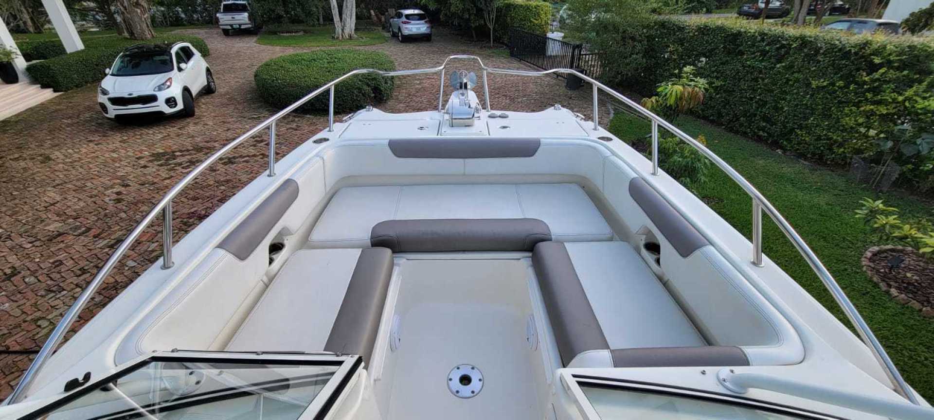 World Cat 25 - No Name - Forward Seating