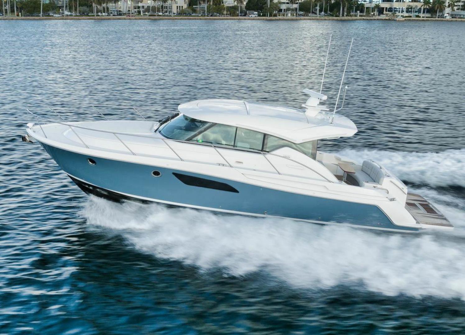 Tiara 44 - Blue Skies - exterior