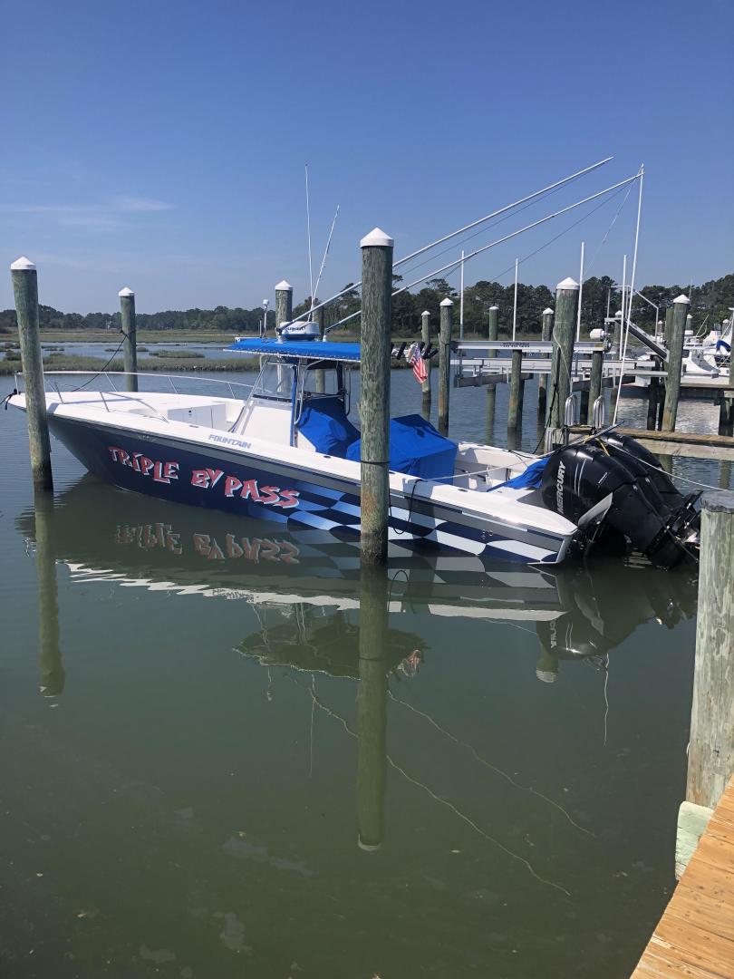 38ft Fountain Yacht For Sale