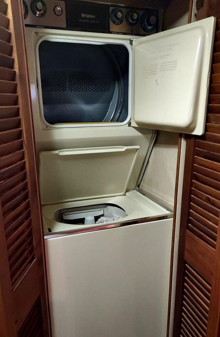 Picure of ELEANOR GRACE