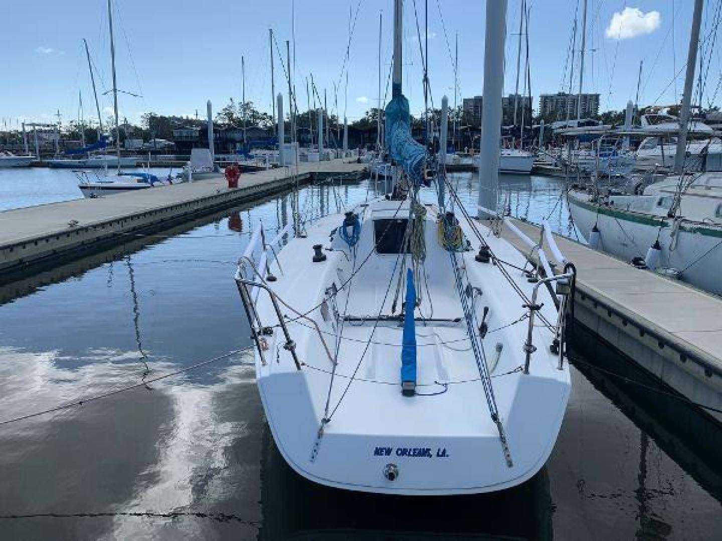 Pier Pressure 30ft J Boats Yacht For Sale