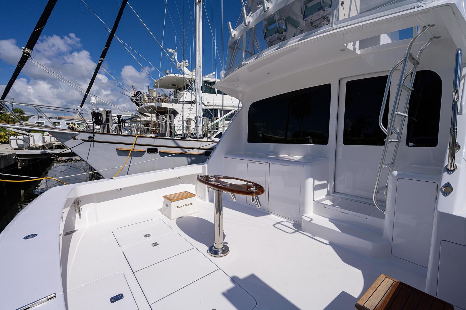 Viking 52 - Plane Waste - Cockpit