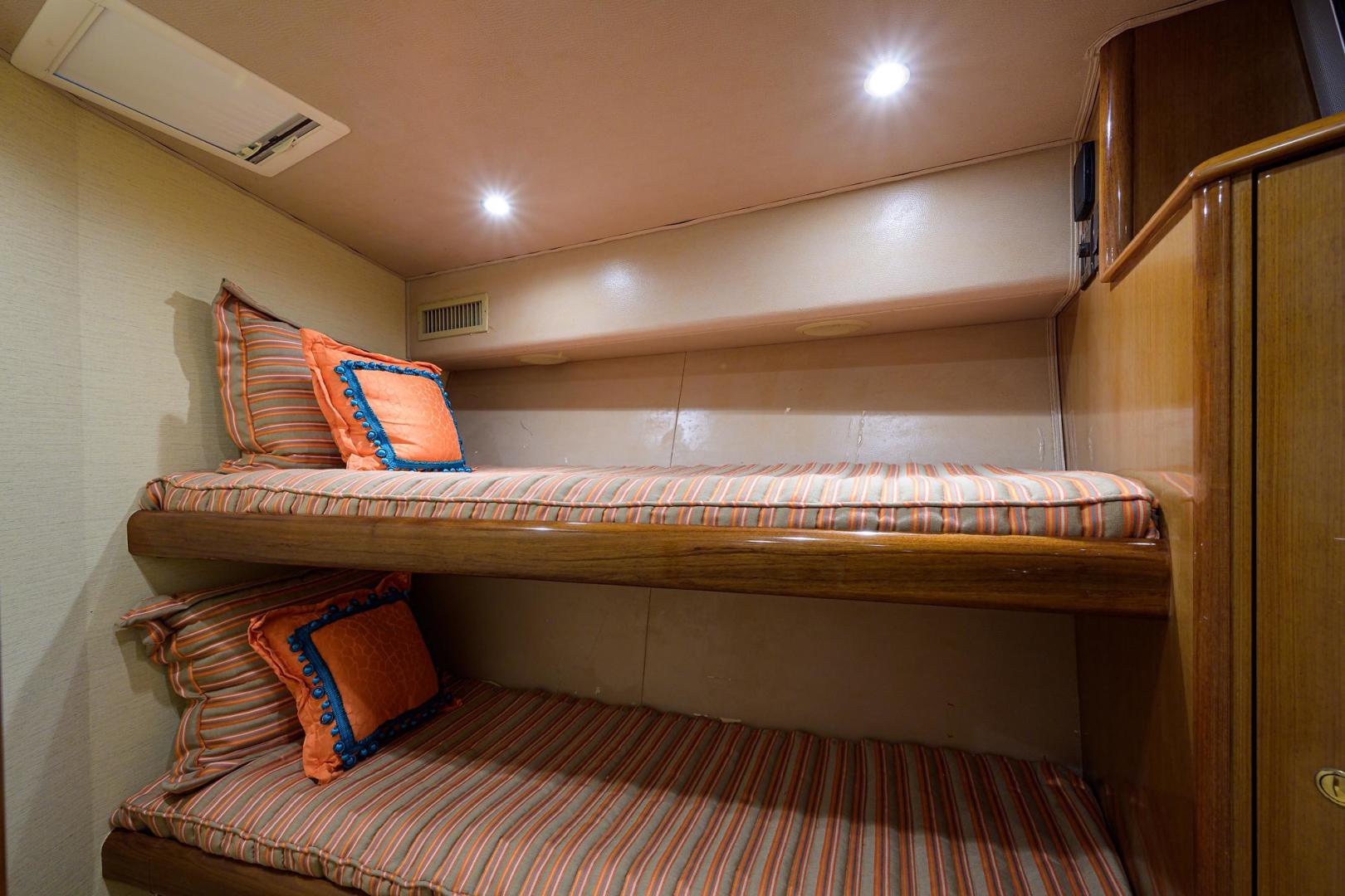 Viking 52 - Plane Waste - Guest Stateroom
