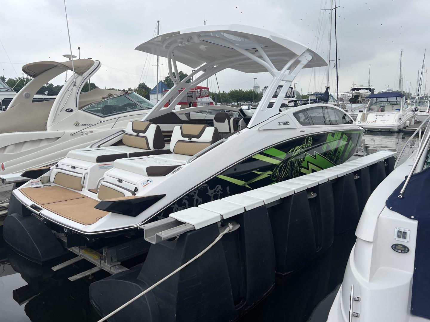 27' Yamaha Boats 2022 275SD For Sale
