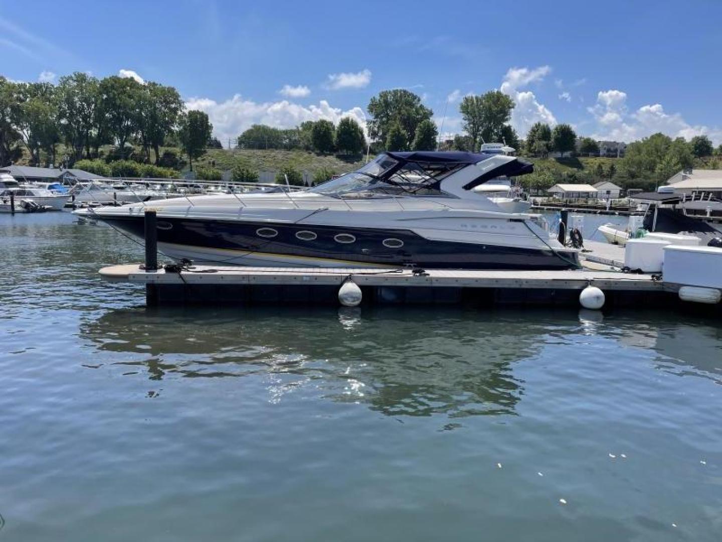 44ft Regal Yacht For Sale