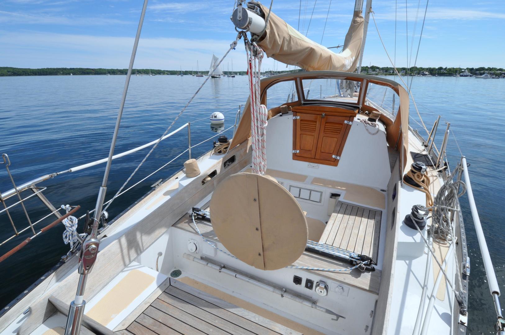 Mirage 37ft Islander Yacht For Sale