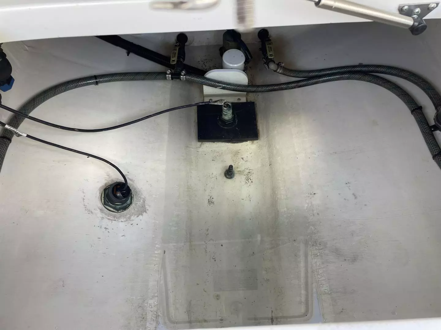 VITAMIN S E A  31ft Edgewater Yacht For Sale VITAMIN S E A  31ft Edgewater Yacht For Sale