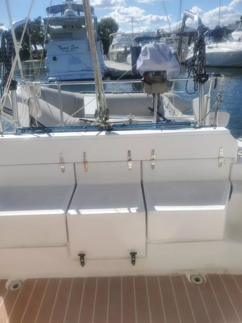 JOLI SPOT 34ft Gemini Yacht For Sale JOLI SPOT 34ft Gemini Yacht For Sale