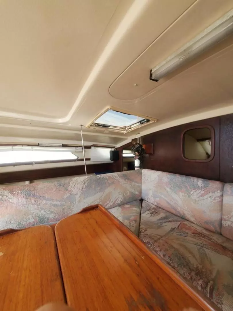 JOLI SPOT 34ft Gemini Yacht For Sale JOLI SPOT 34ft Gemini Yacht For Sale