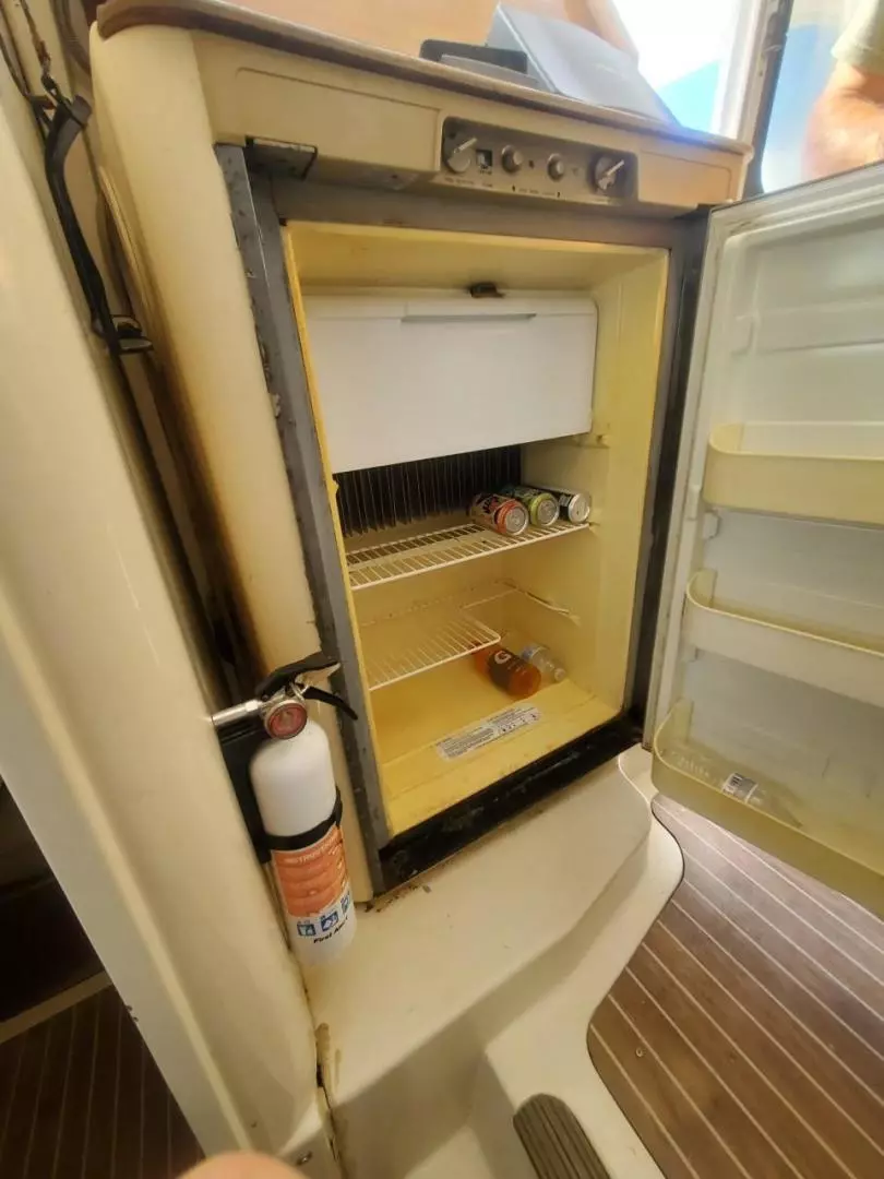 JOLI SPOT 34ft Gemini Yacht For Sale JOLI SPOT 34ft Gemini Yacht For Sale