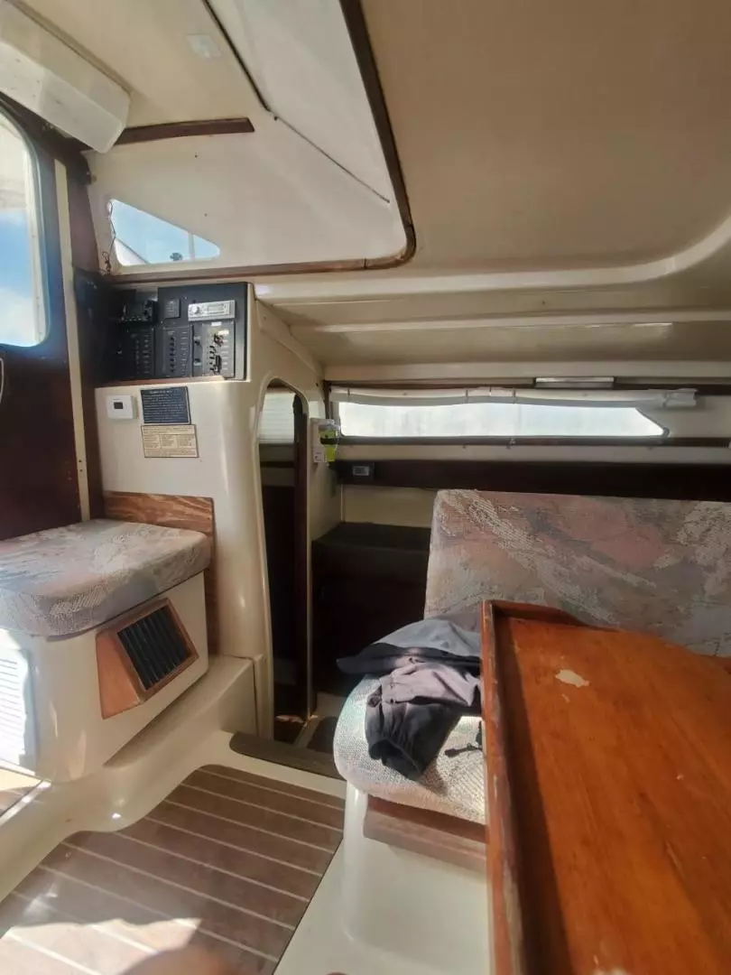 JOLI SPOT 34ft Gemini Yacht For Sale JOLI SPOT 34ft Gemini Yacht For Sale