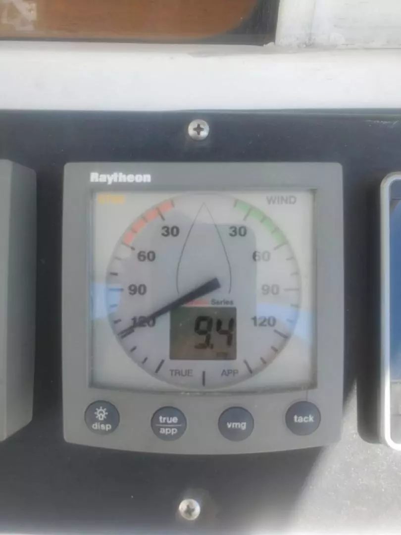 JOLI SPOT 34ft Gemini Yacht For Sale JOLI SPOT 34ft Gemini Yacht For Sale