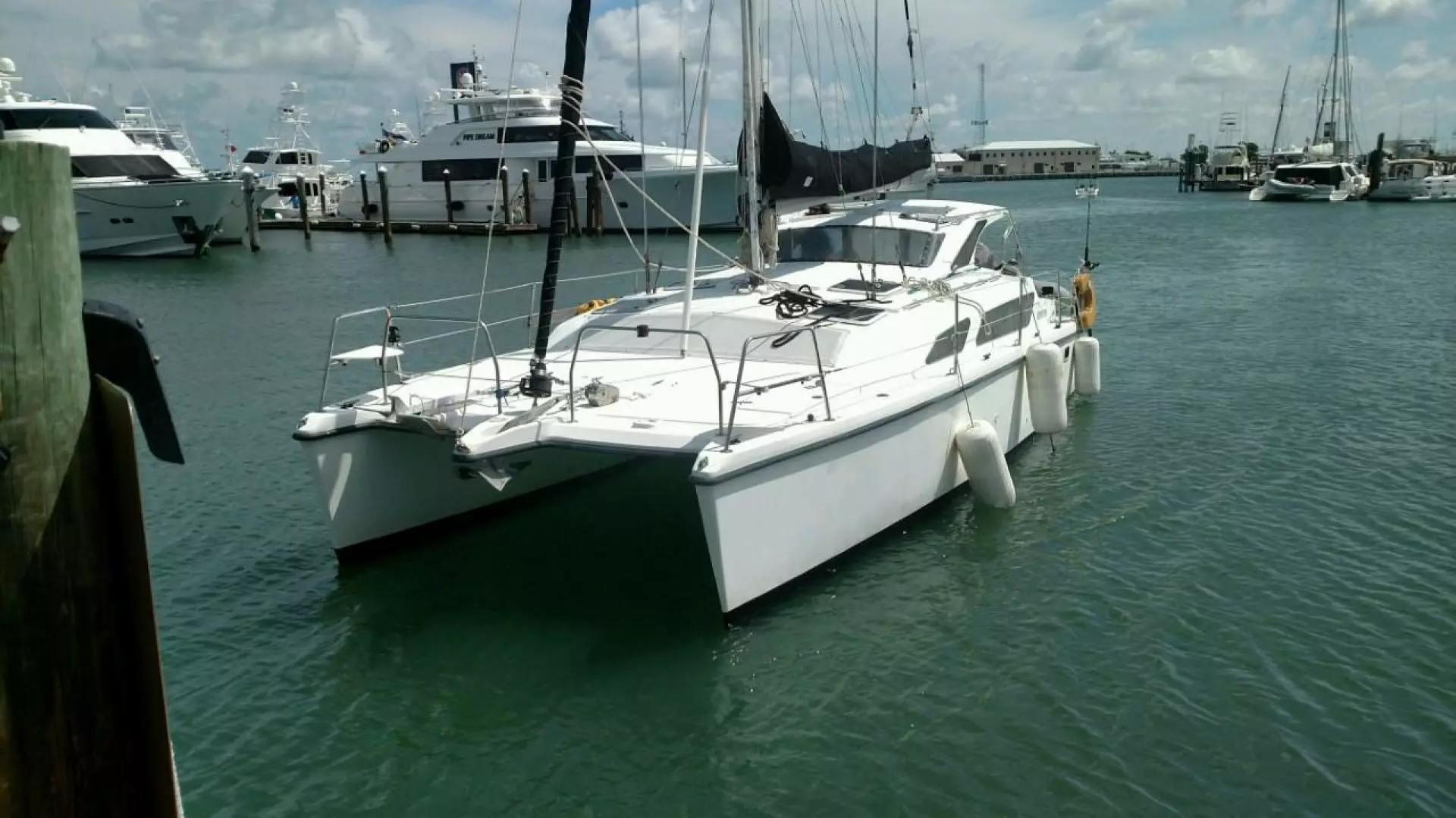 JOLI SPOT 34ft Gemini Yacht For Sale JOLI SPOT 34ft Gemini Yacht For Sale