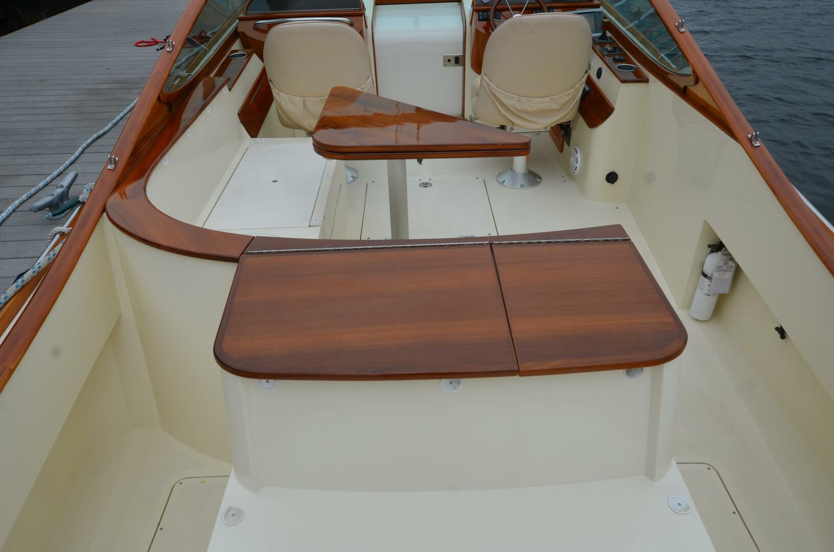 Aft Facing Settee