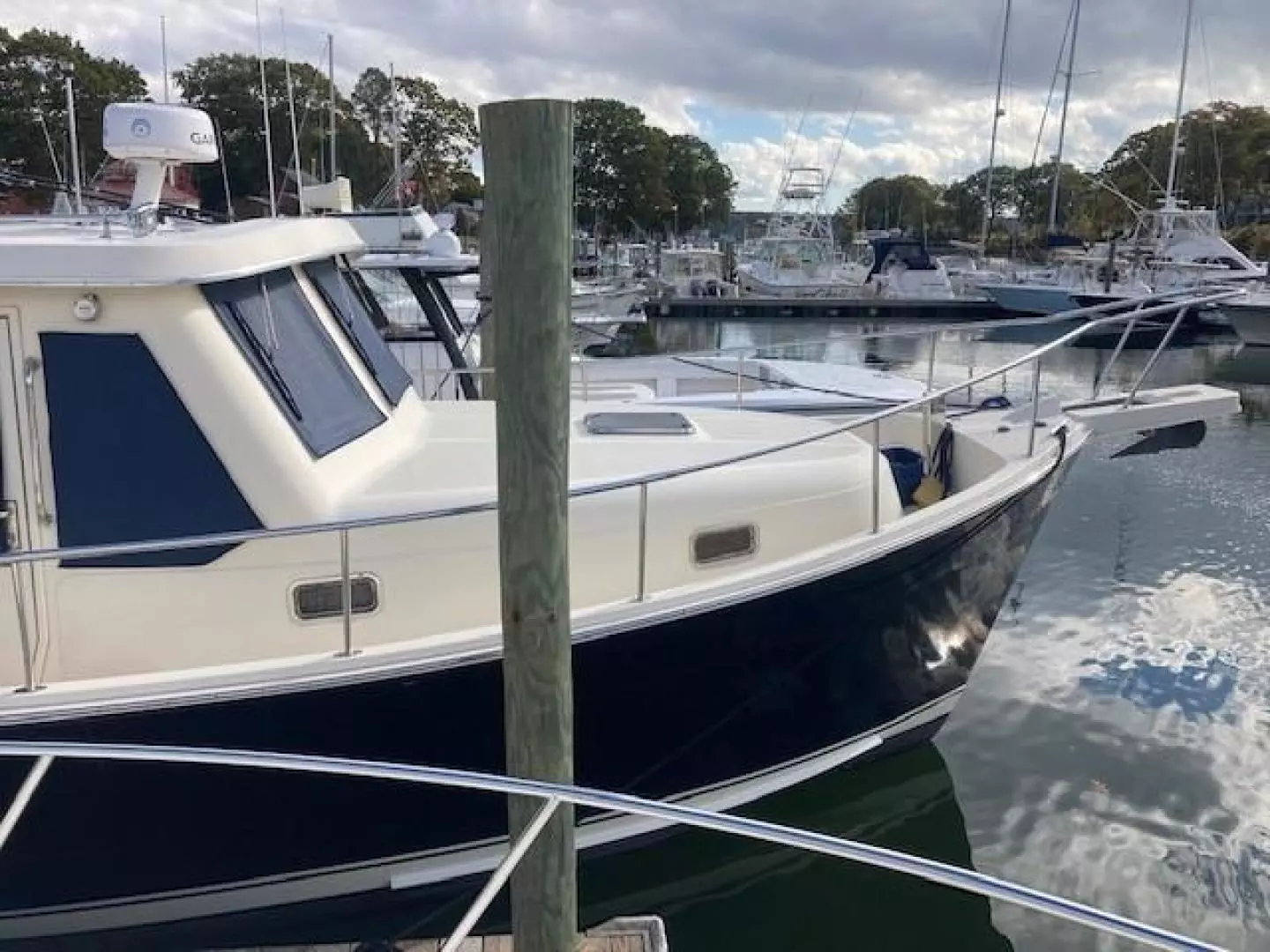 Blue Heron 34ft Mainship Yacht For Sale Blue Heron 34ft Mainship Yacht For Sale