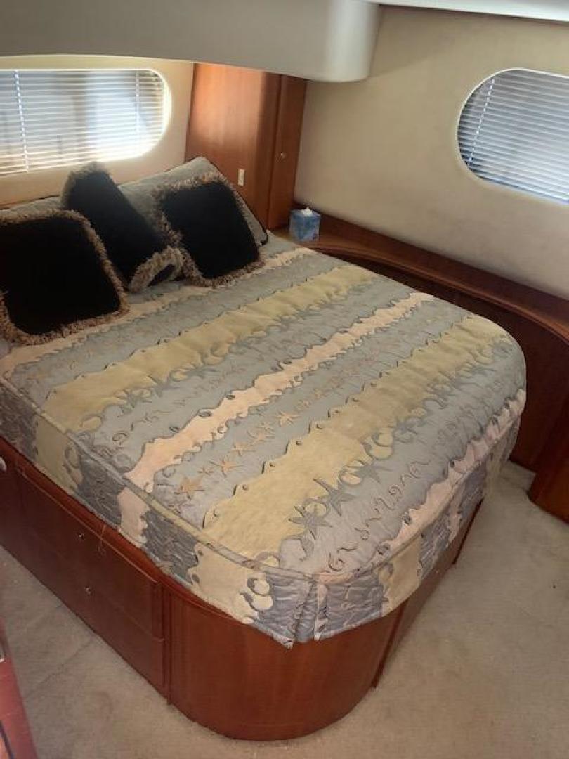 39ft Silverton Yacht For Sale