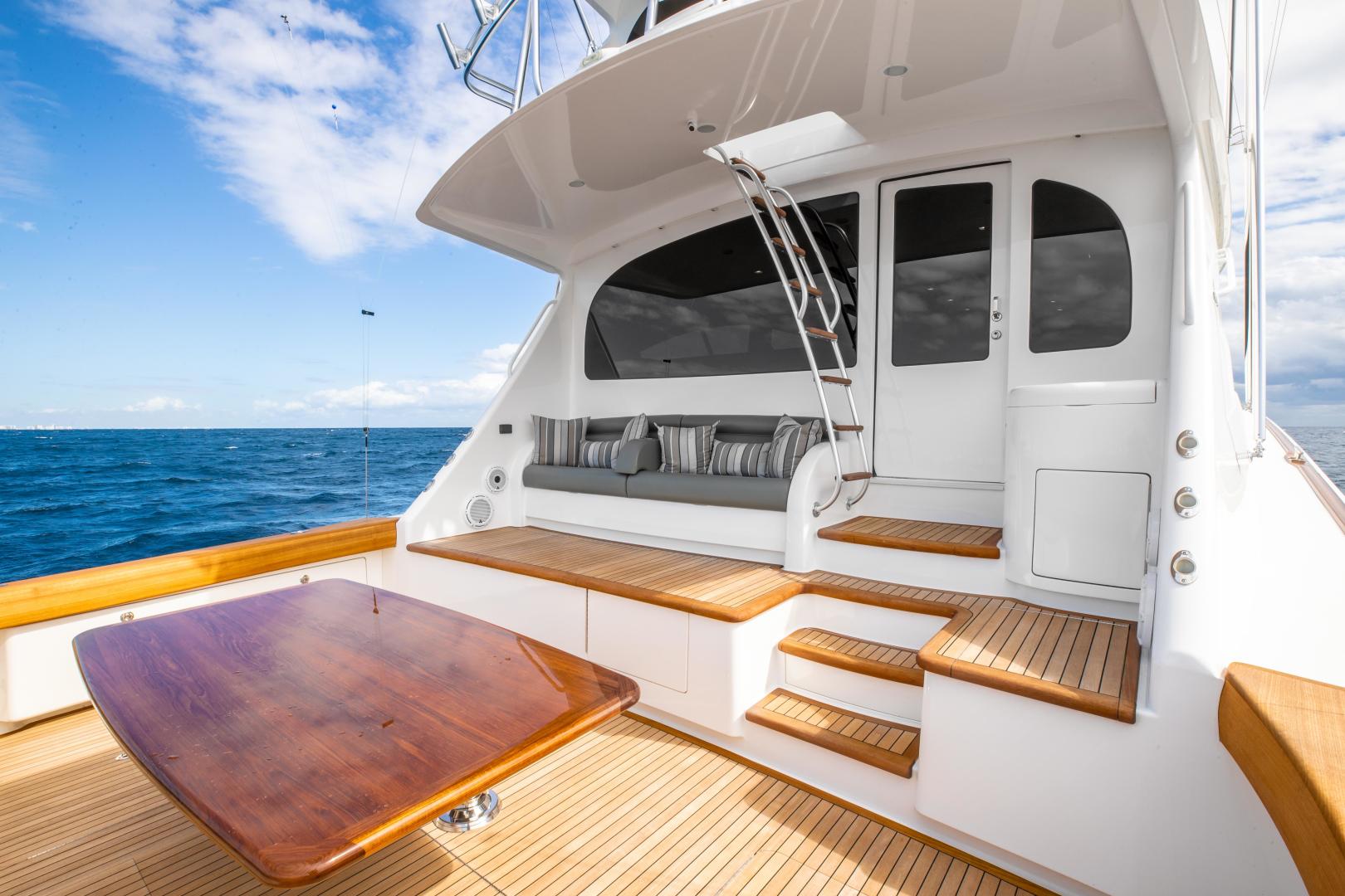 2019 Viking 80 EB Yacht For Sale POMPINA SI Yachts