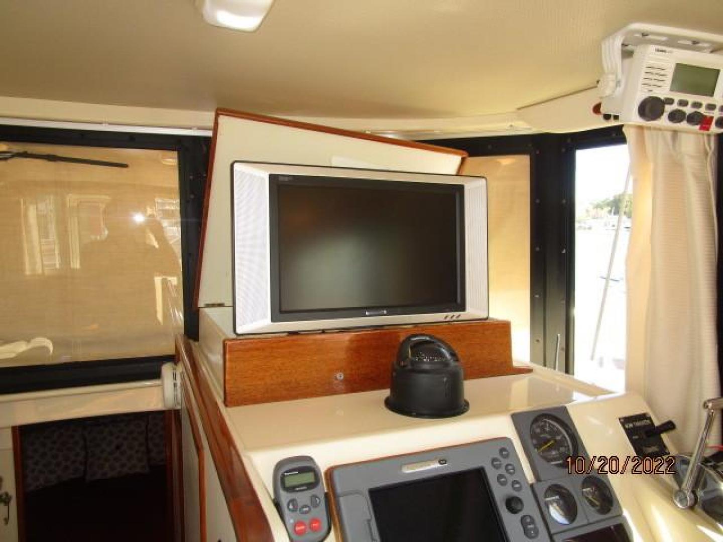 Seaker 31ft Camano Yacht For Sale