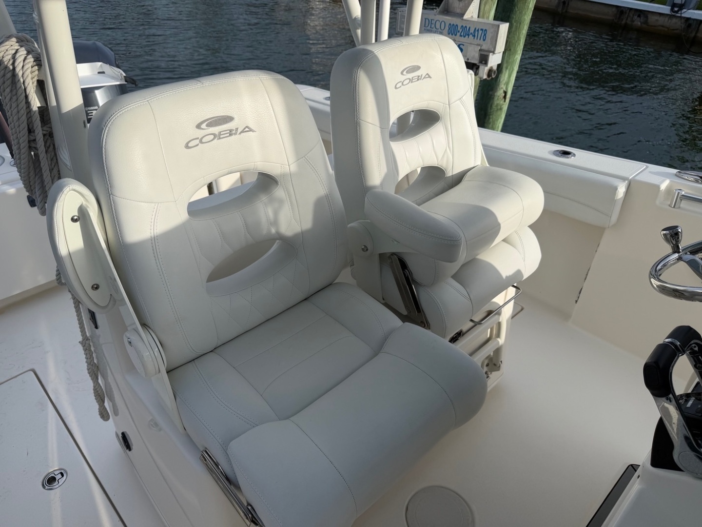 30ft Cobia Yacht For Sale