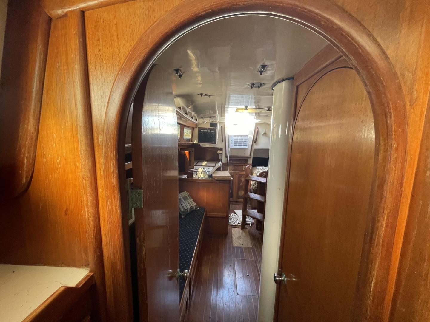 Chica 36ft Bristol Yacht For Sale Chica 36ft Bristol Yacht For Sale