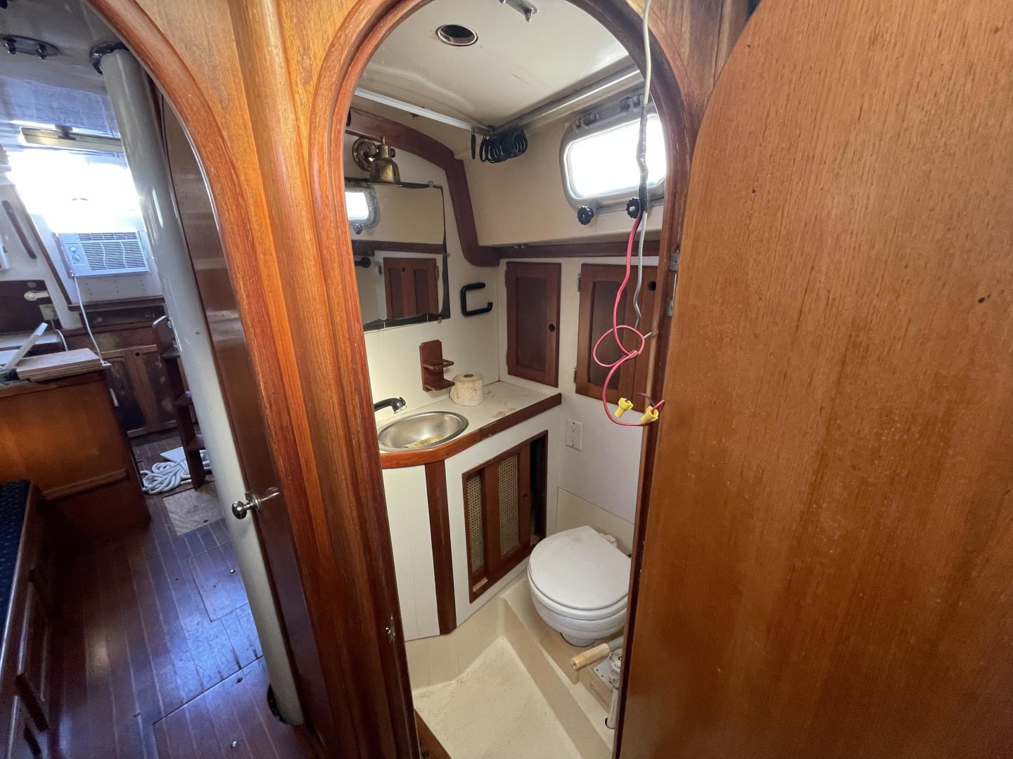 Chica 36ft Bristol Yacht For Sale Chica 36ft Bristol Yacht For Sale