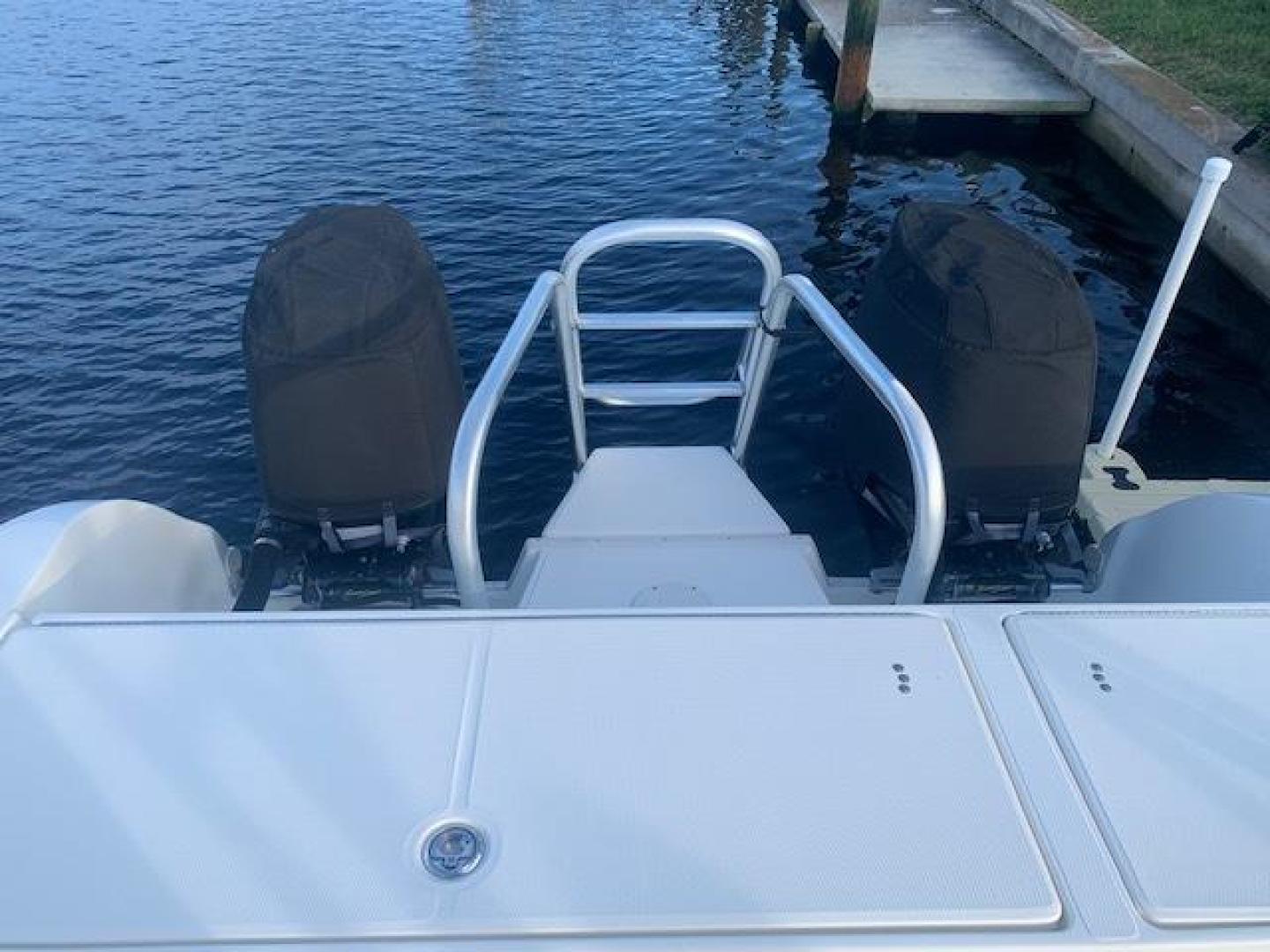 25ft World Cat Yacht For Sale