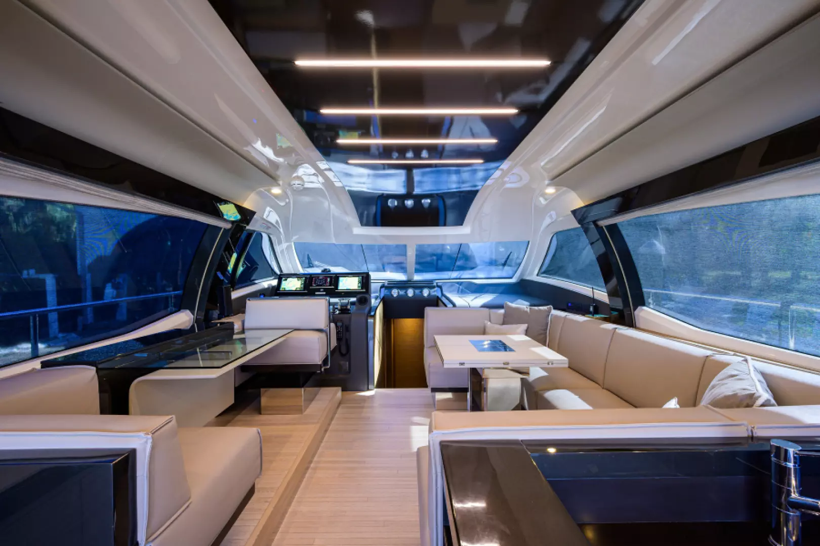 Ferretti Yachts 55 MY Yacht For Sale