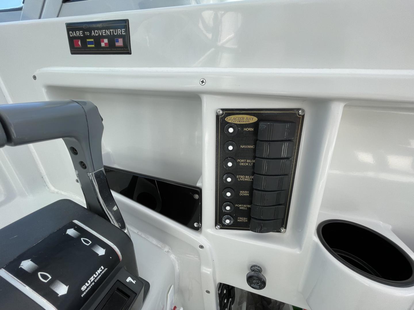 26ft Glacier Bay Yacht For Sale