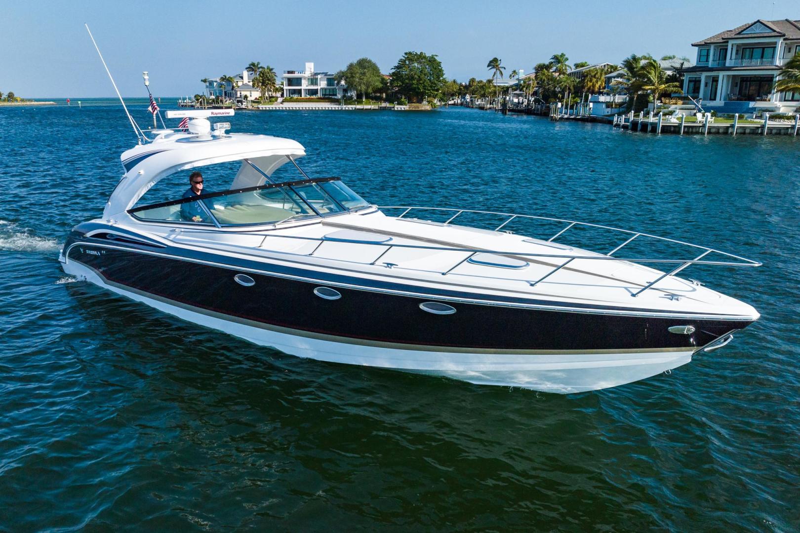 2014 40 Formula Super Sport Starboard Profile