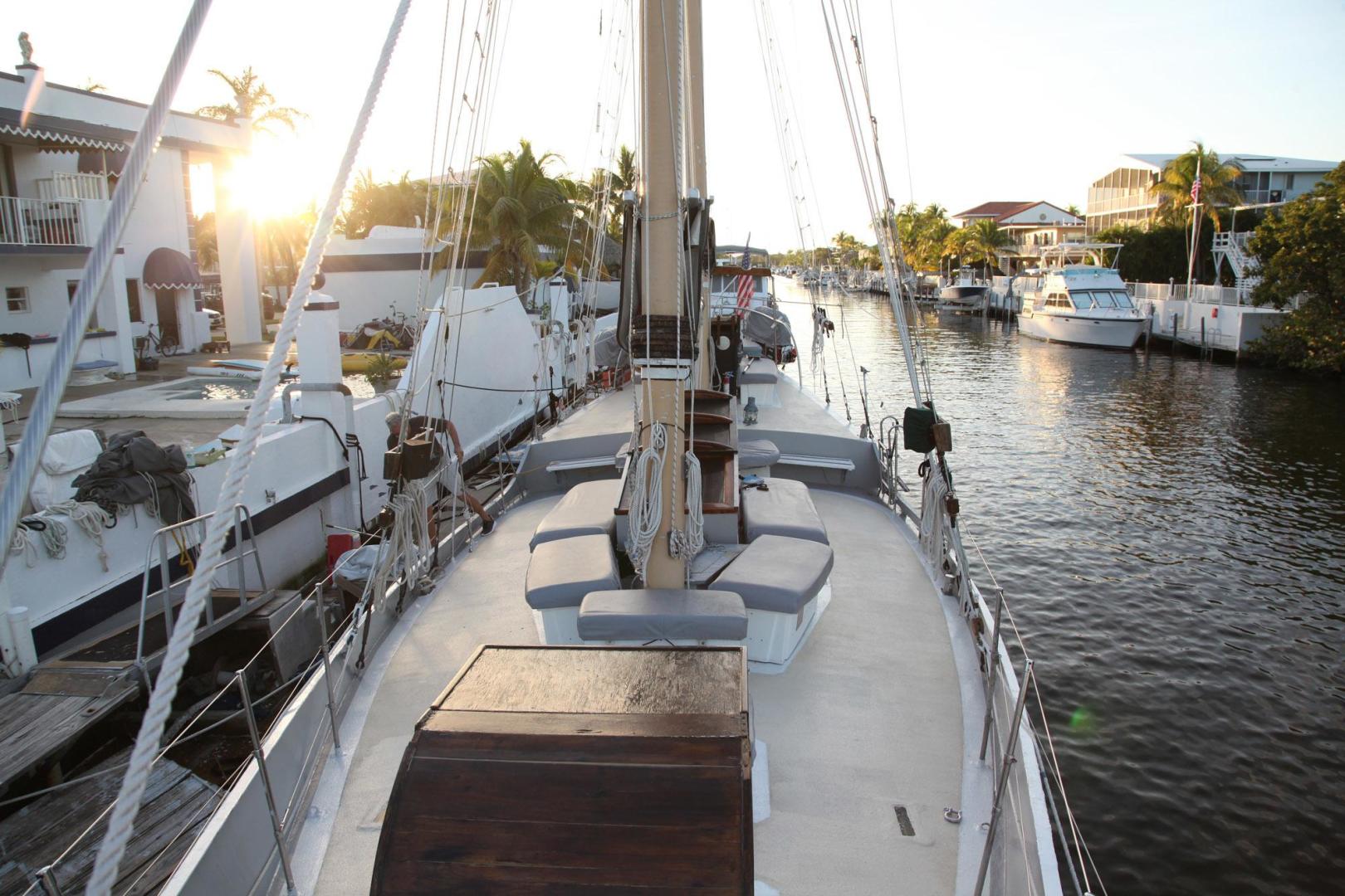 Bloody Pirate 65ft Custom Yacht For Sale