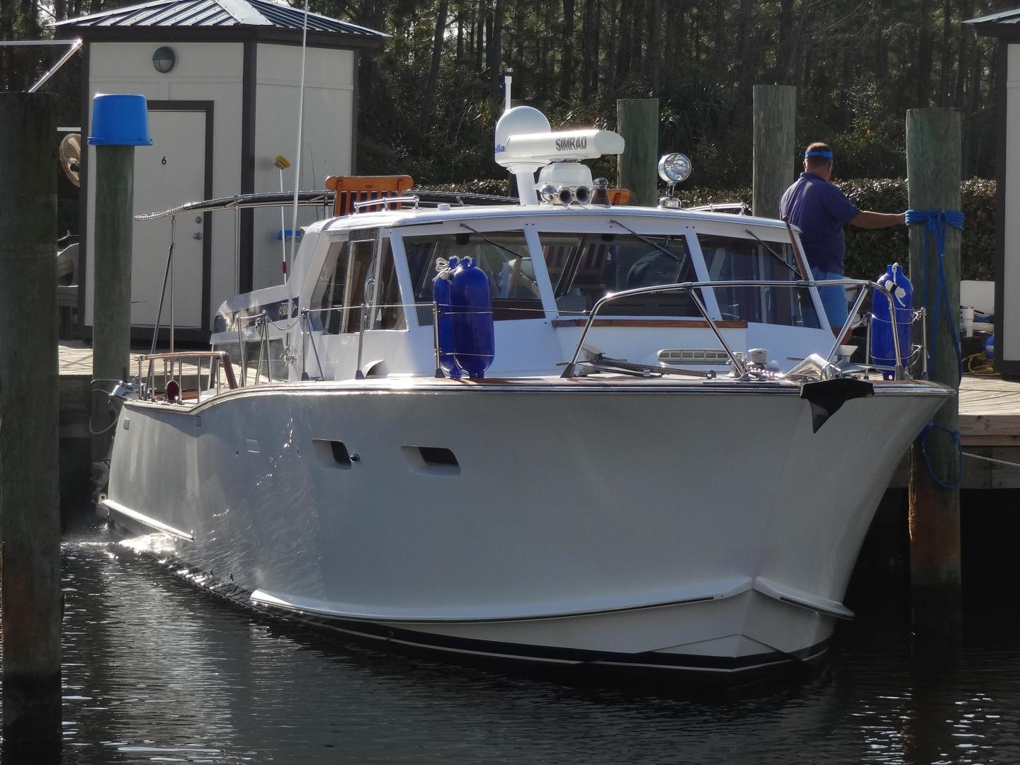 Chasing This  38ft Chris Craft Yacht For Sale