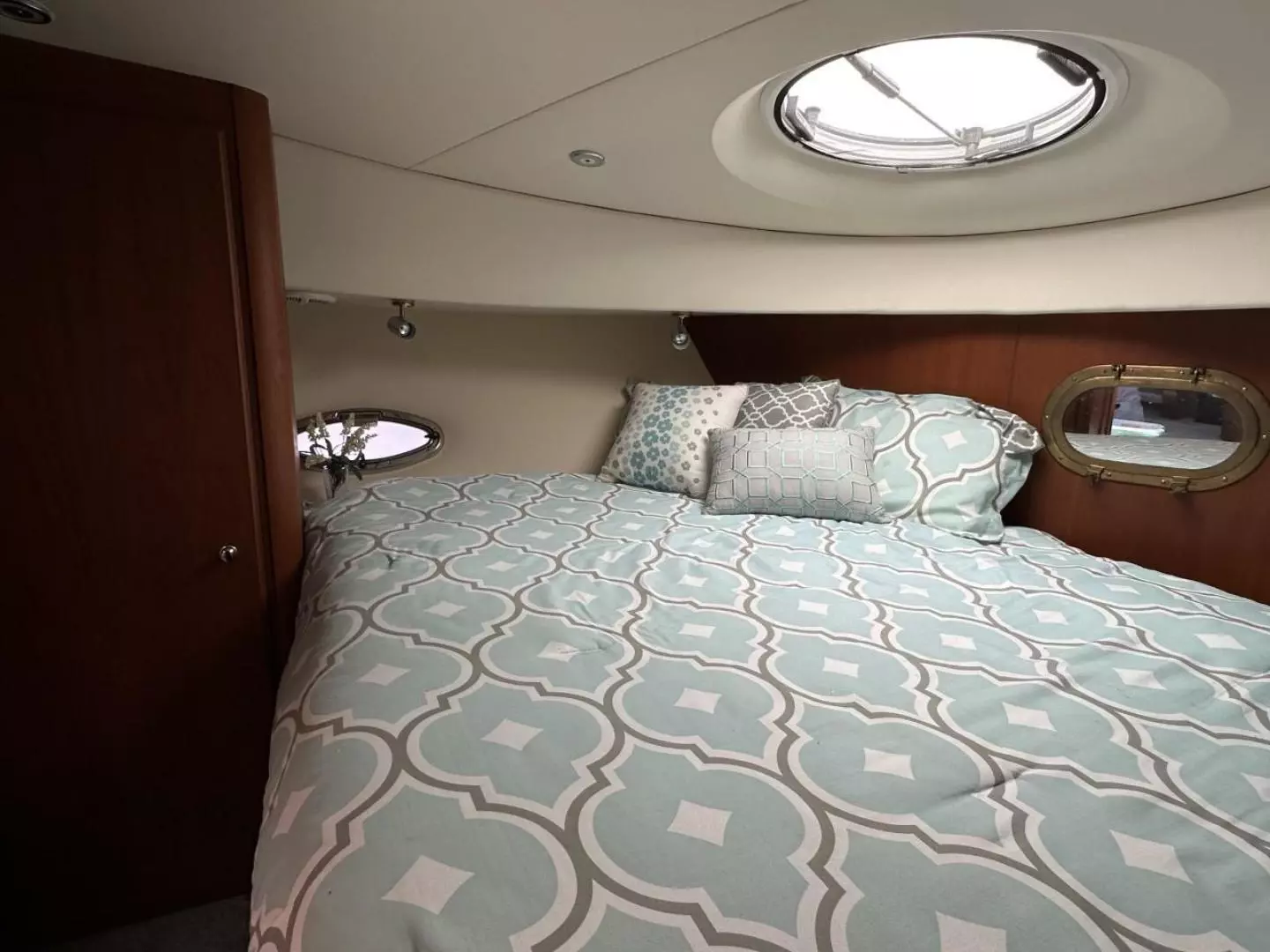 The Good Stuff 39ft Silverton Yacht For Sale The Good Stuff 39ft Silverton Yacht For Sale