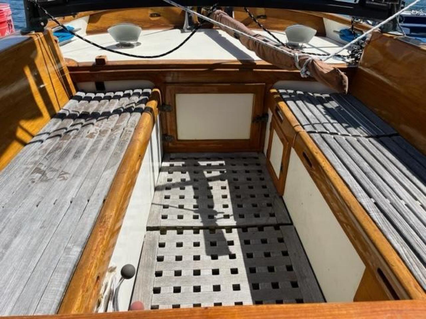 1981 Cape 36' Yacht For Sale MARIPOSA Seattle Yachts