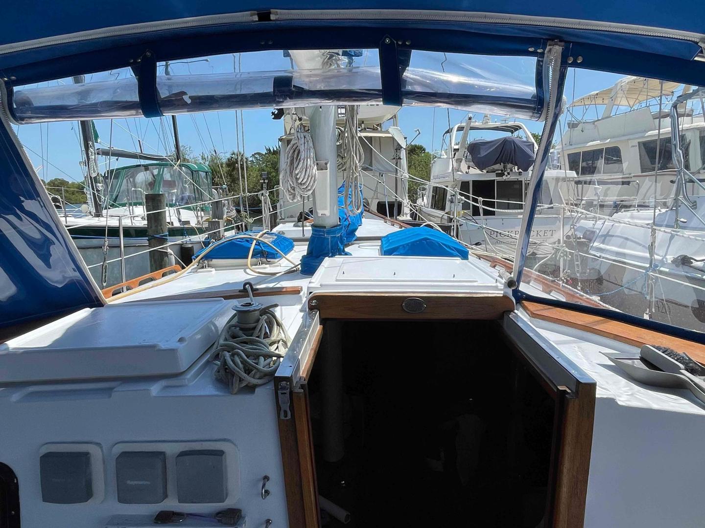 ADMIRAL CHICHI 44ft 1978 CSY Yacht For Sale Murray Yacht Sales