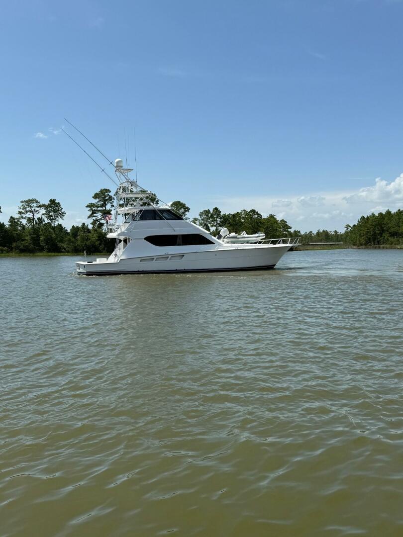 MoonTan 65ft Hatteras Yacht For Sale