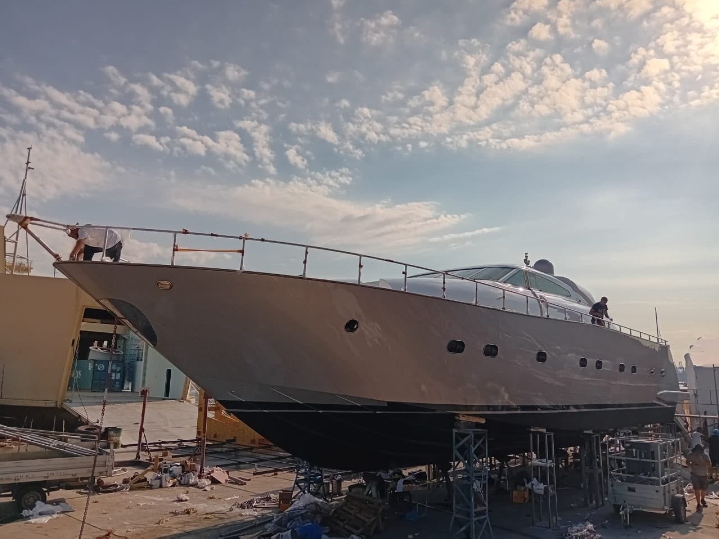 Alexandros — 2011 · 90' · 3 Cabins · Pre-Owned