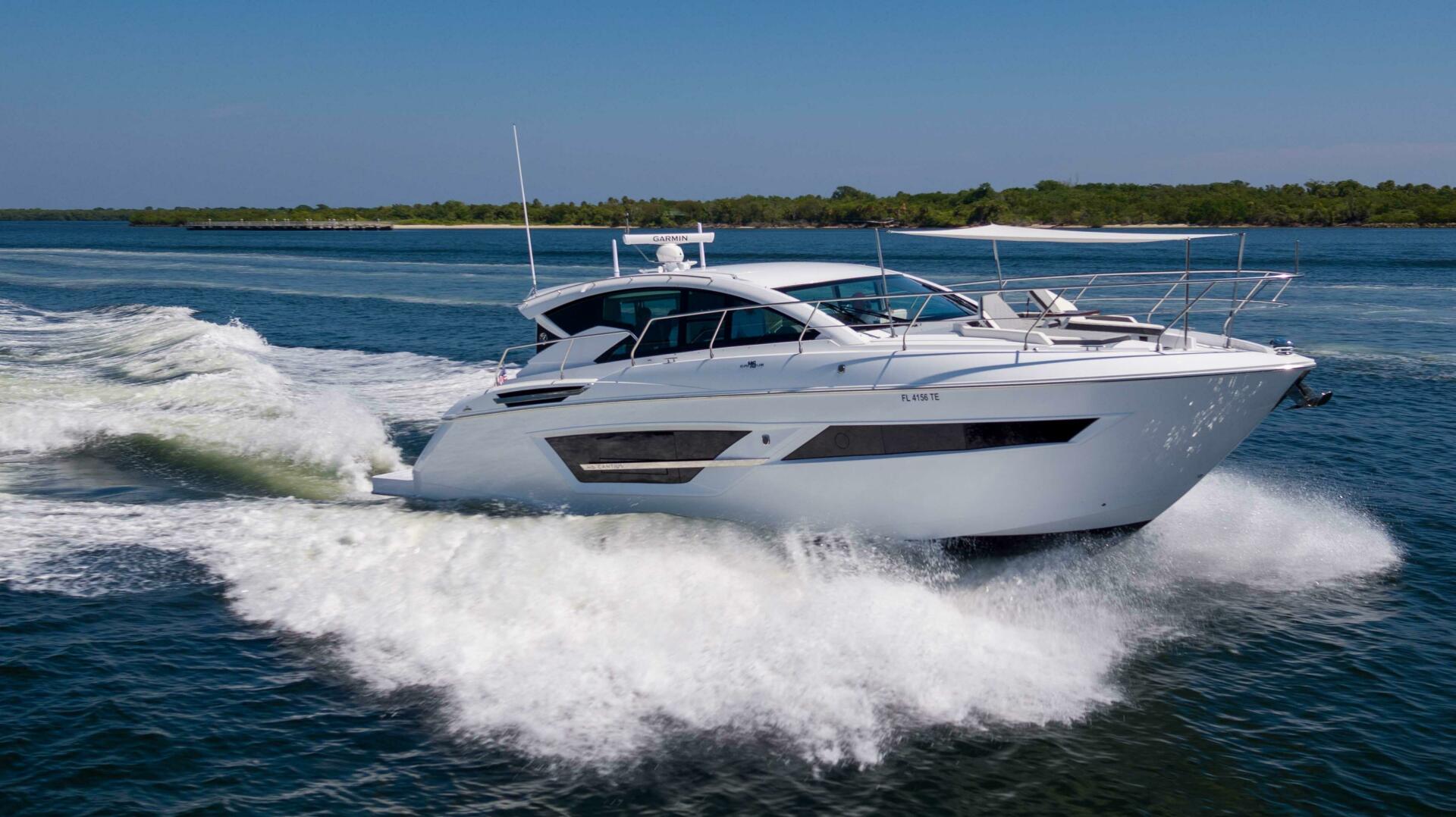 Used Cruisers Yachts 46' 46 Cantius For Sale In Florida Great Scotts